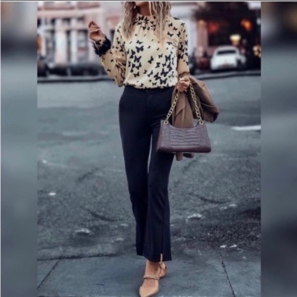 FUZZY TRIM LONG SLEEVE TOP - Picture 5 of 8